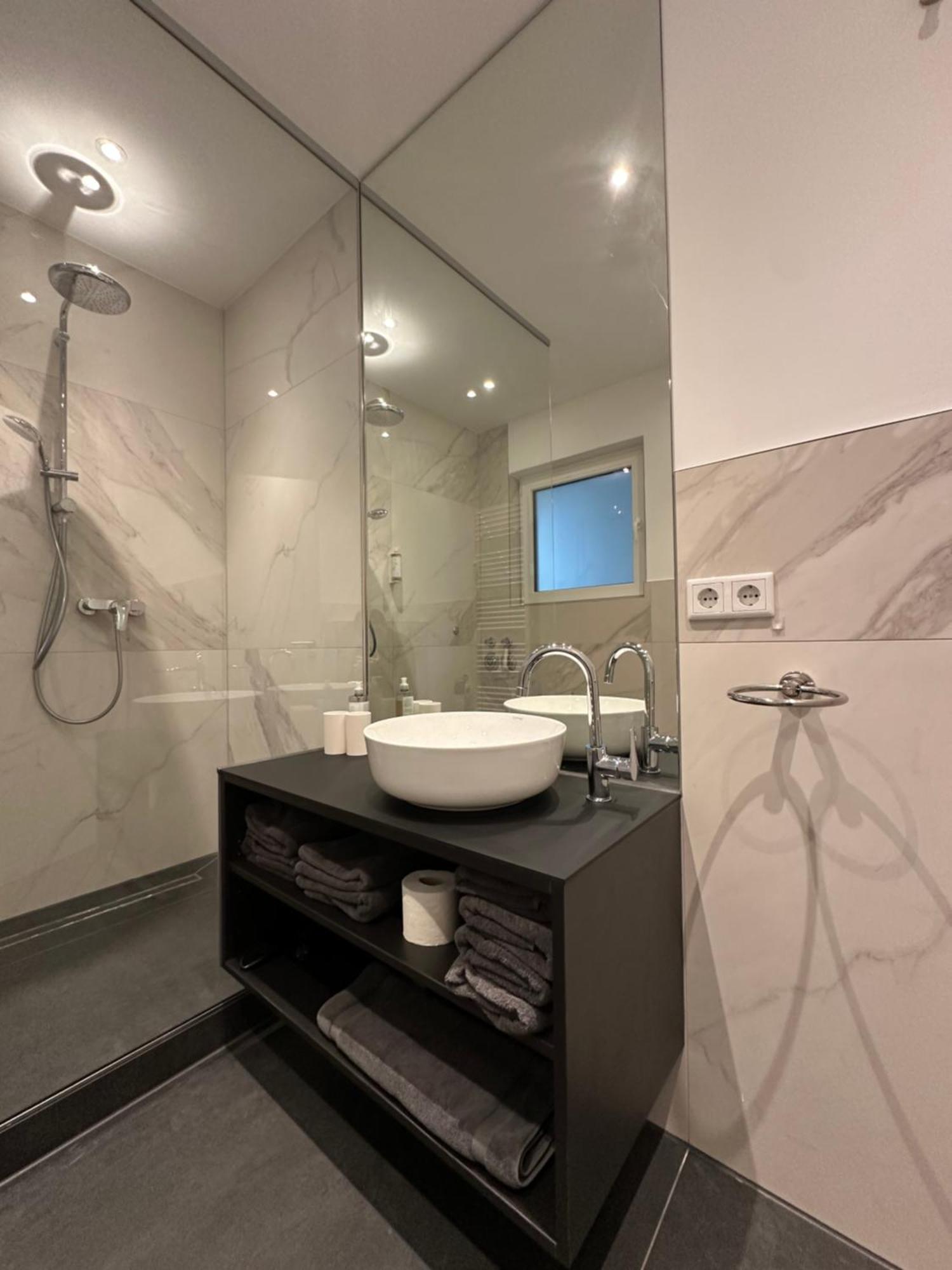 Apartment 8-living Nürnberg