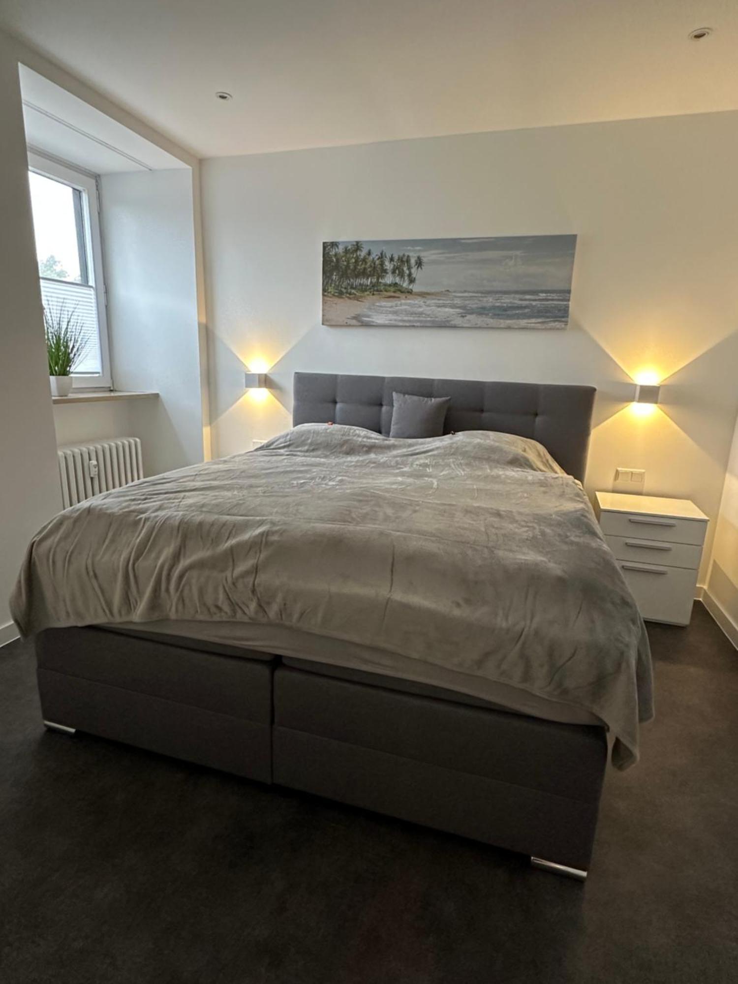 8-living Apartment