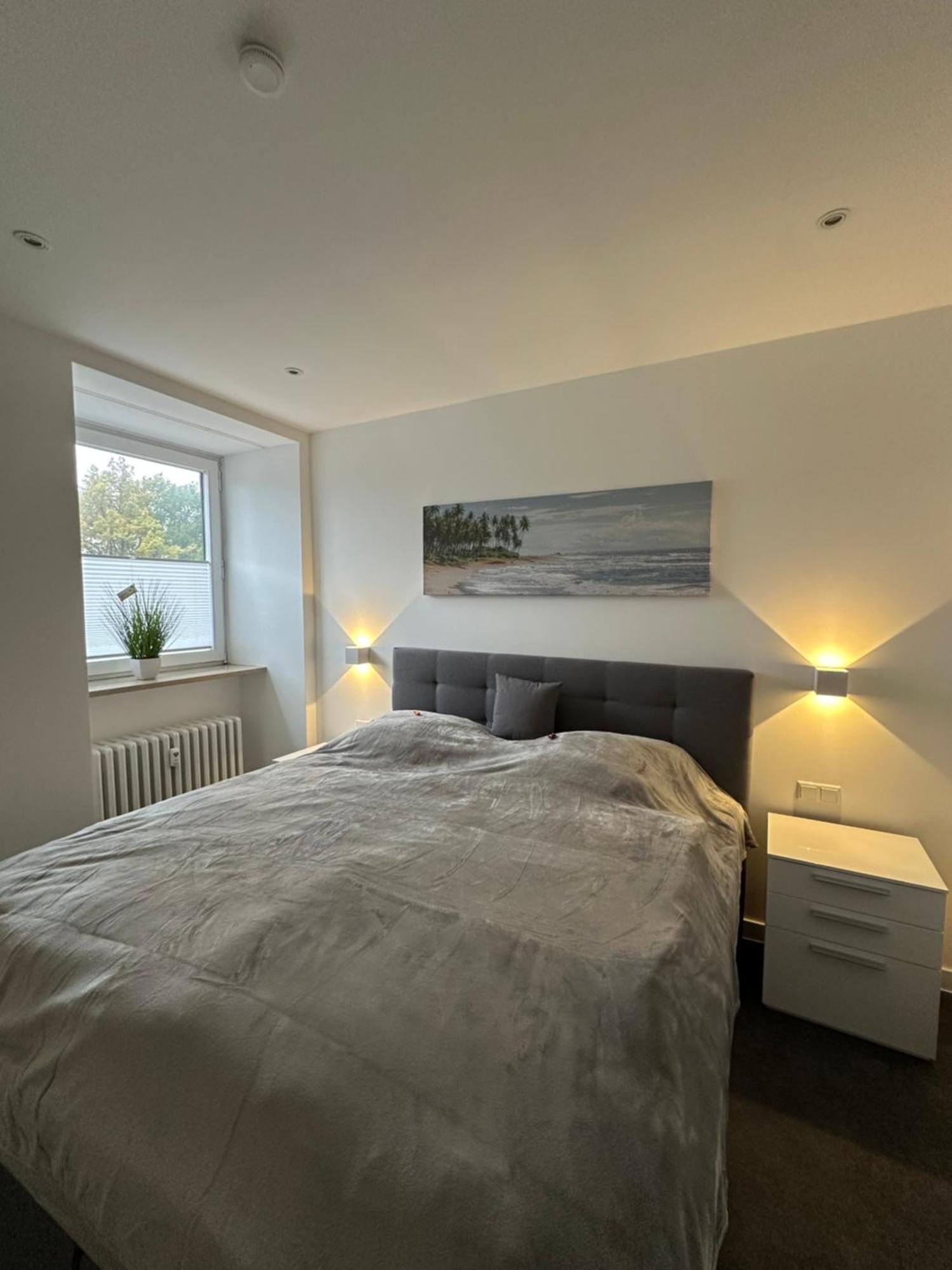 Apartment 8-living *